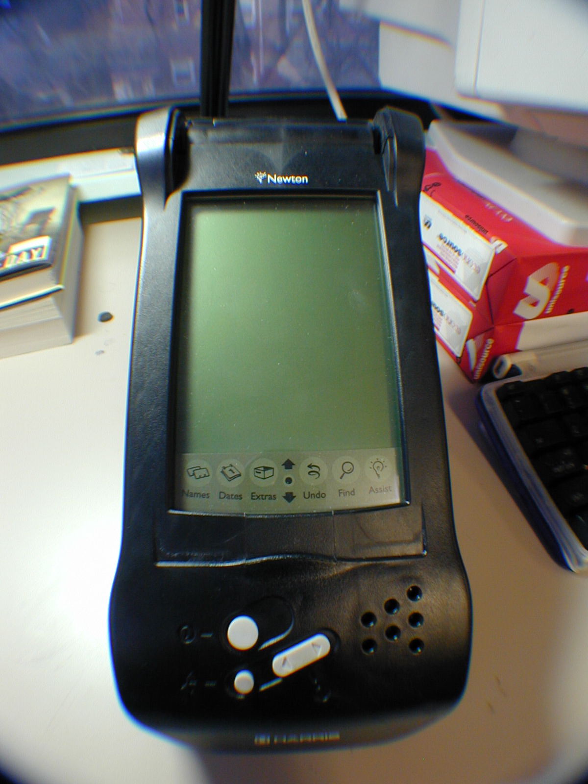 HarrisSuperTech2000 - Newton OS PDA HarrisSuperTech2000 - Newton OS PDA