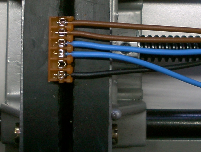 Connector with pushed-in wires before soldering