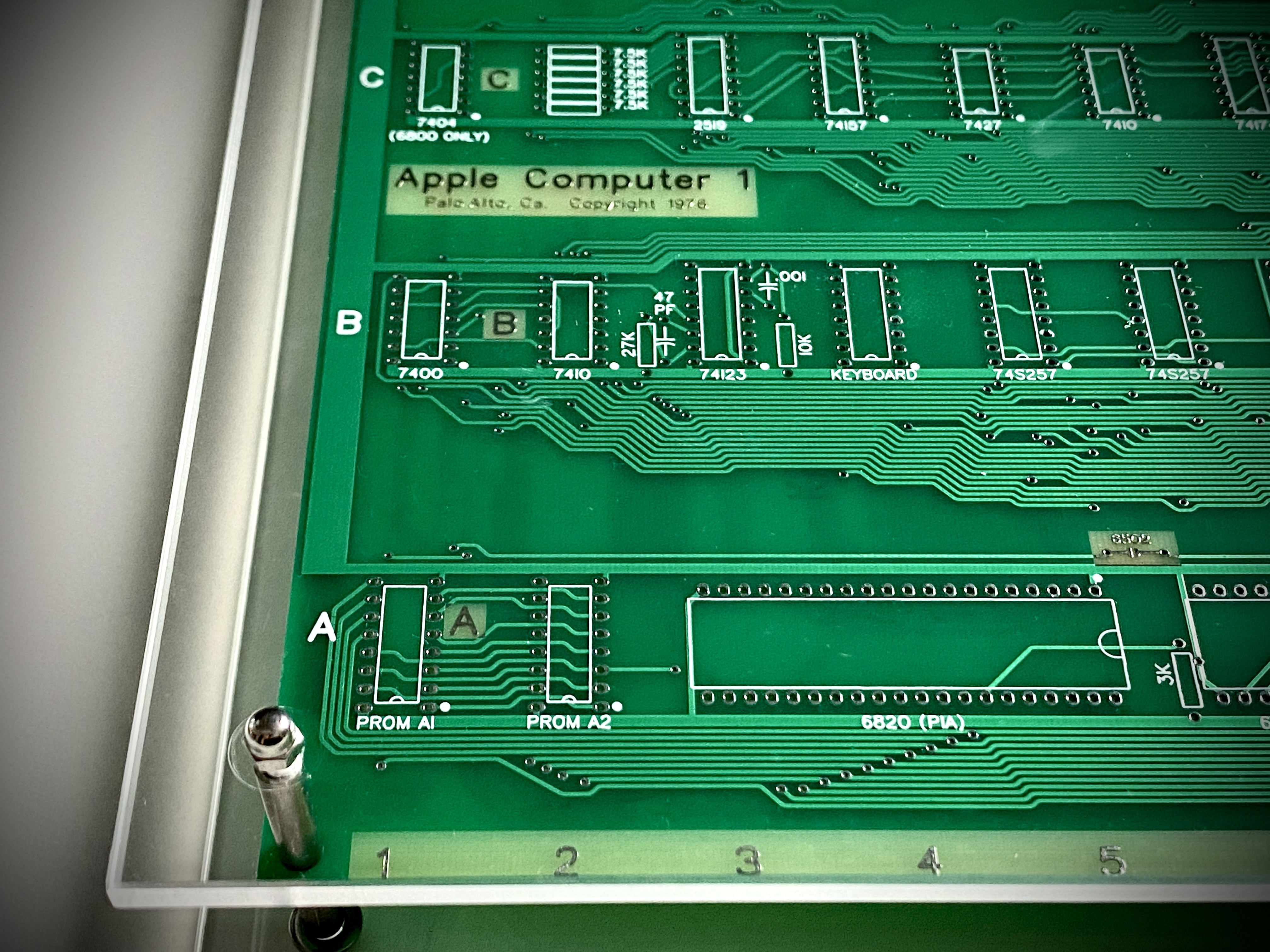 Apple-1 Acrylic case