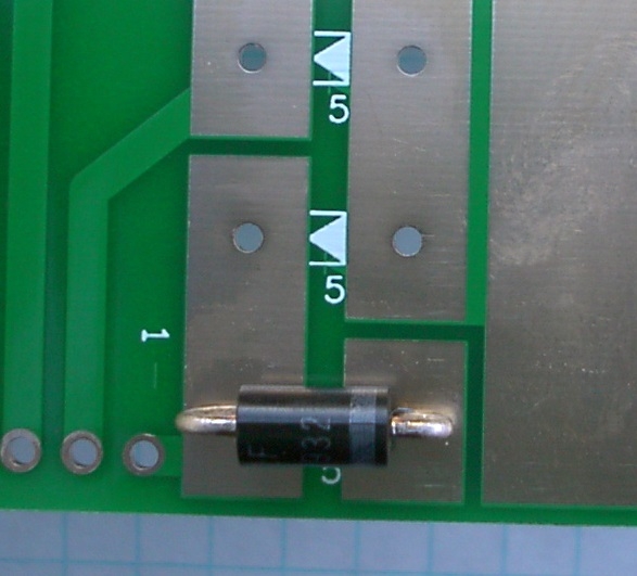 Diode MR500 in Apple-1 PCB, top view.