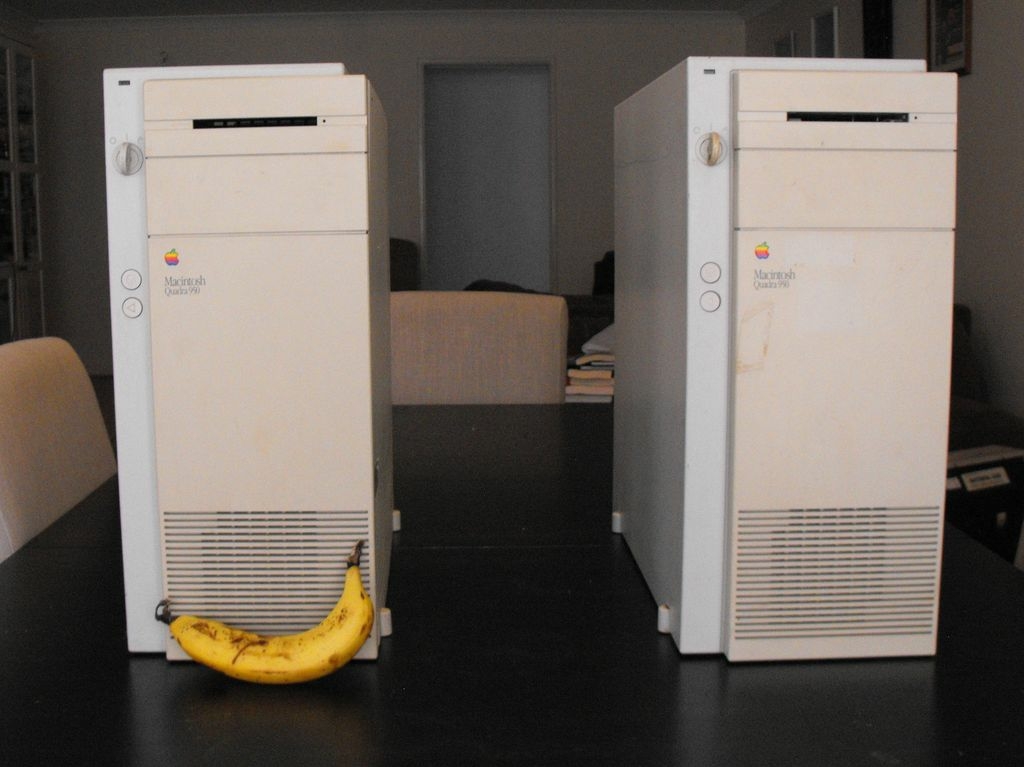 Quadra 950s with banana for scale 