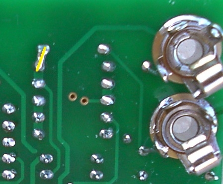 Gen1 circuit on Gen2 PCB: added wire to reconnect input capacitor