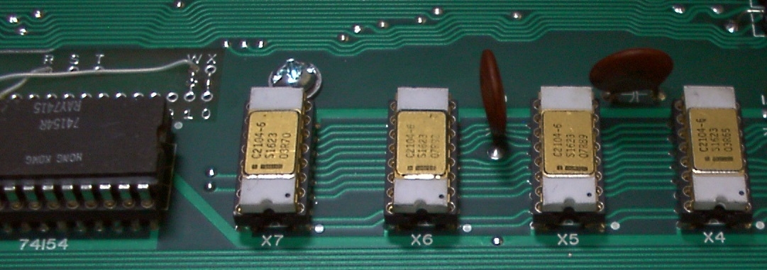 Intel 2104 DRAM in Apple-1 