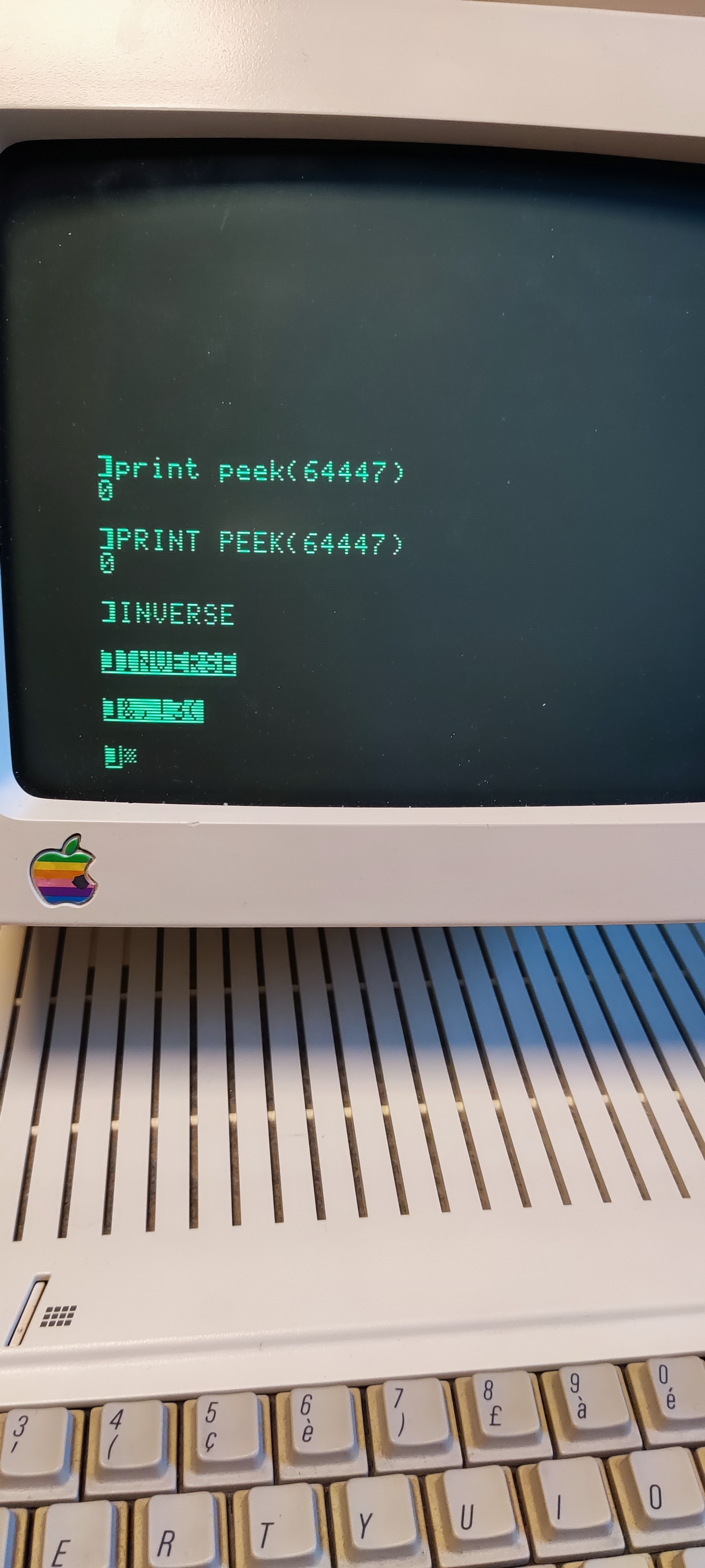 Apple IIc ROM 0 flash or inverse lower character issue