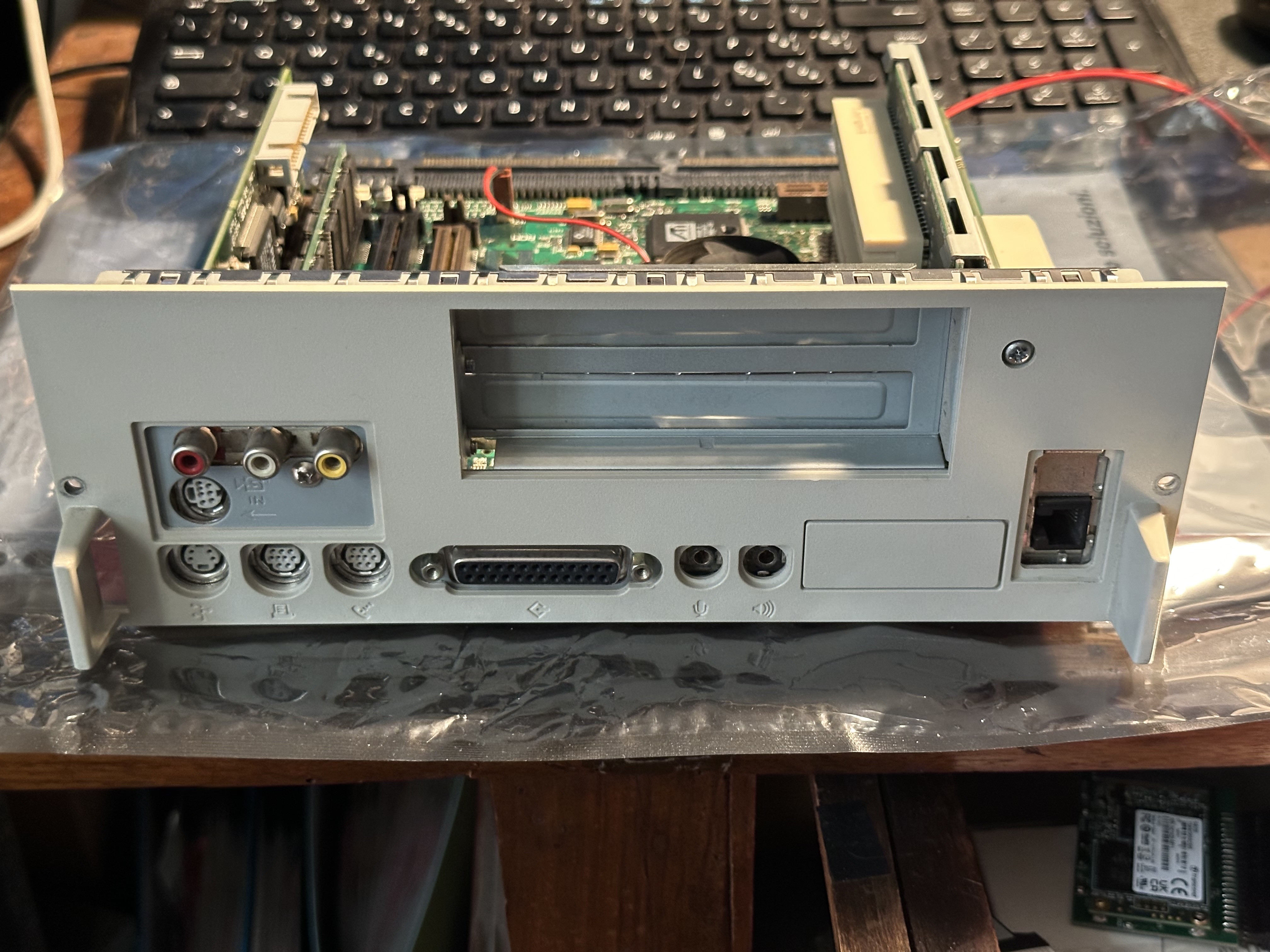 Sonnet Crescendo G3 300/512, and a Mac 6500/250 LB Sonnet Crescendo G3 300/512, and a Mac 6500/250 LB