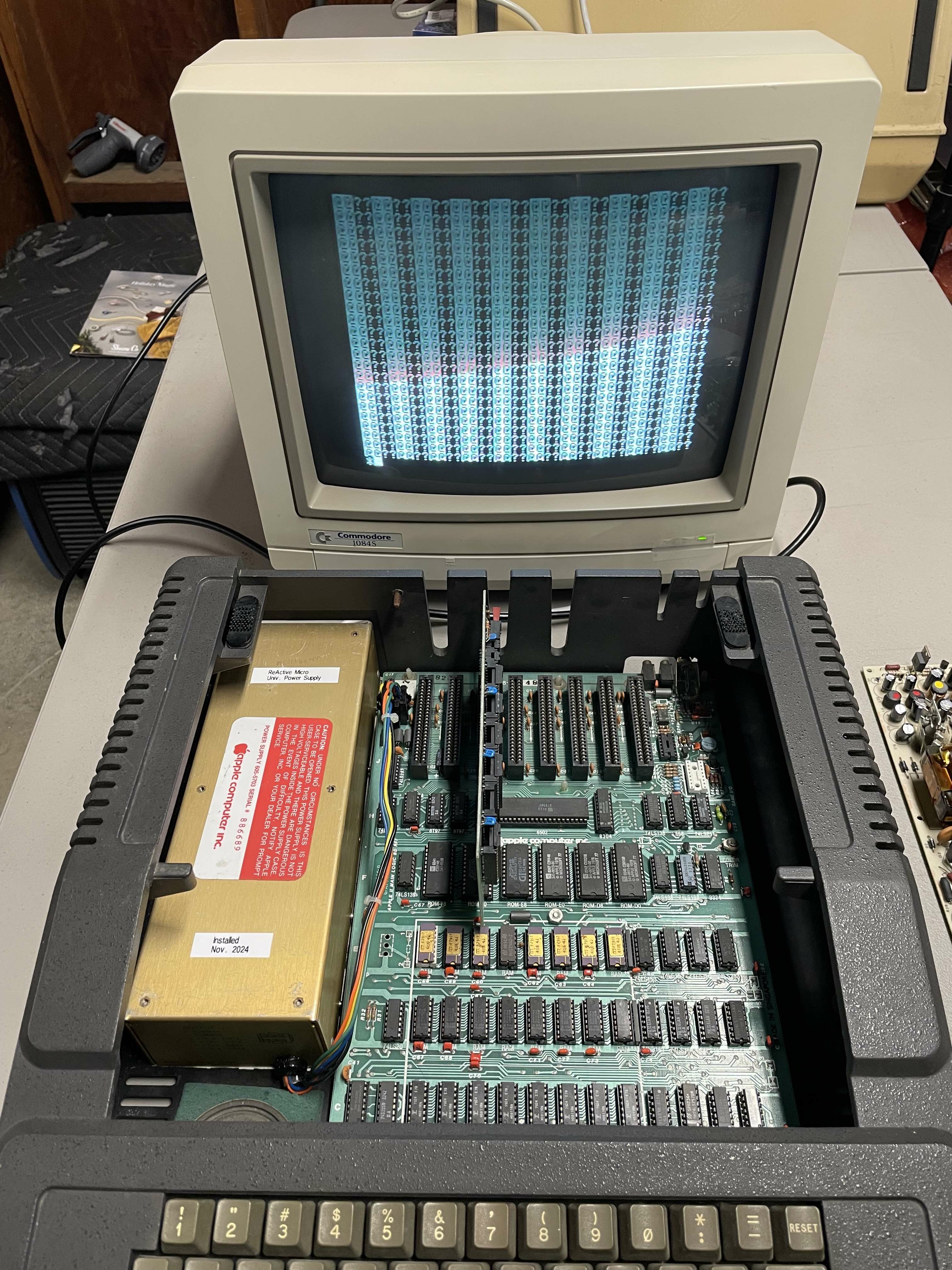 B&H Apple II with ROM Card 600 Boot Fail to Monitor
