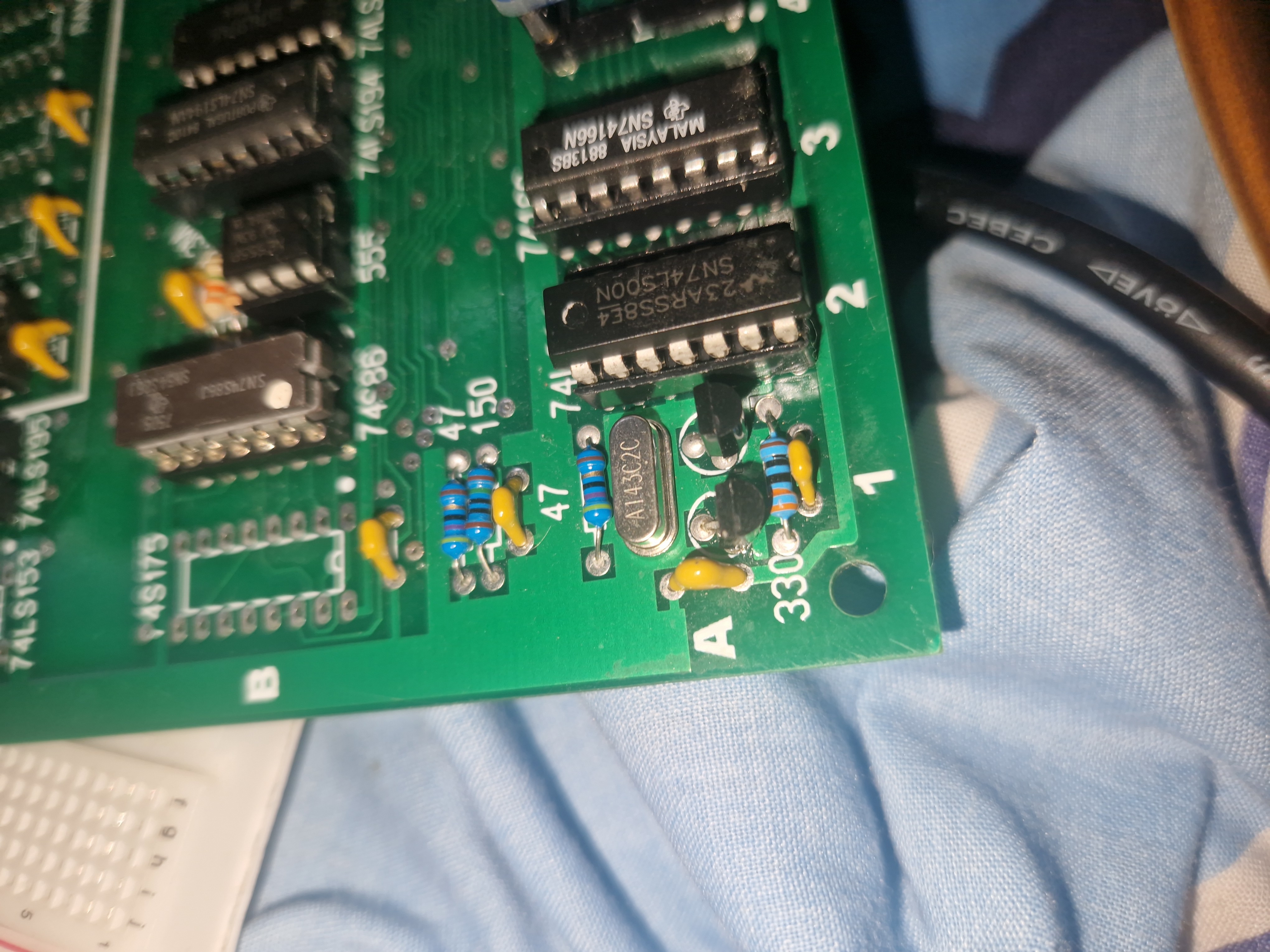 Apple ii crystal oscillator issue | Applefritter