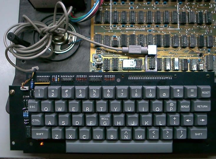 YAAKEN-A2 in Taiwanese PC-48 Apple II clone