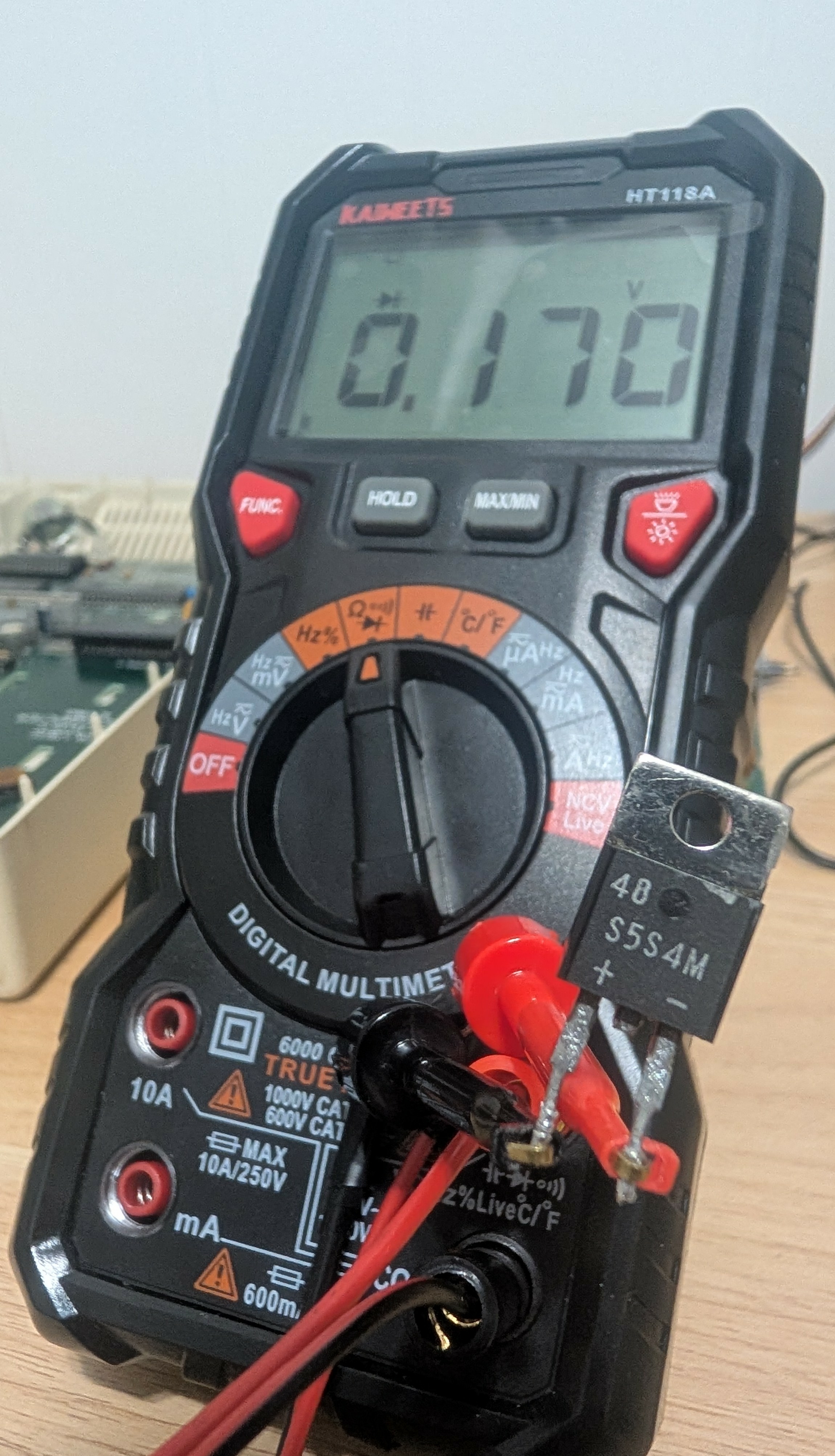 D7 diode